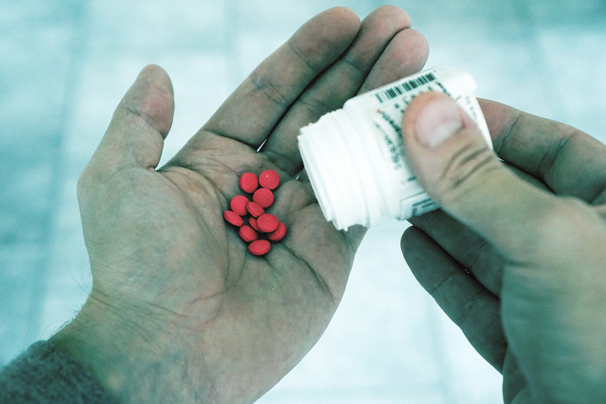 Antidepressant Medication Come with Dangers, Studies Show